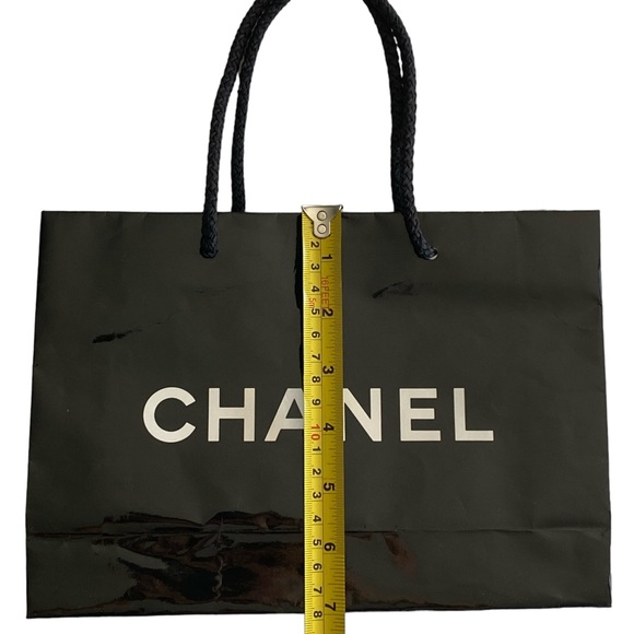πΈ CHANEL SHOPPING BAG - Picture 3 of 5